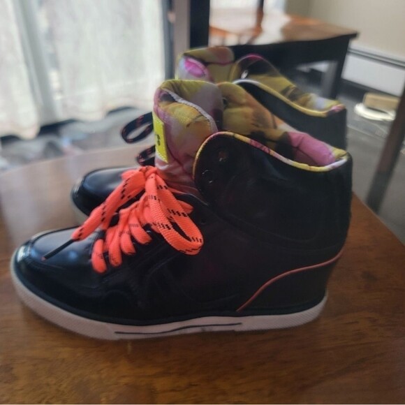 SKECHERS Womens Daddy's Money: Cha-Ching size 5.5 - Picture 4 of 9